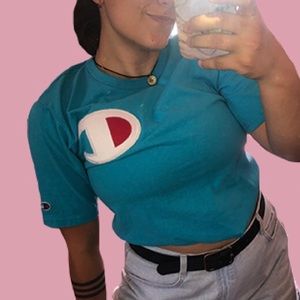 VINTAGE CHAMPION TEE, size medium ⚡️